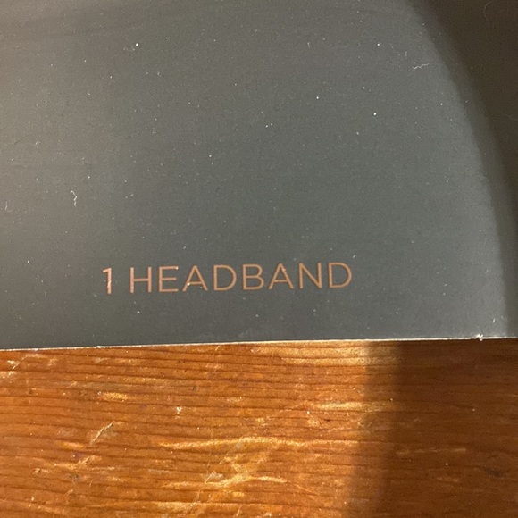 Two Mindy Knight head band - Picture 4 of 6